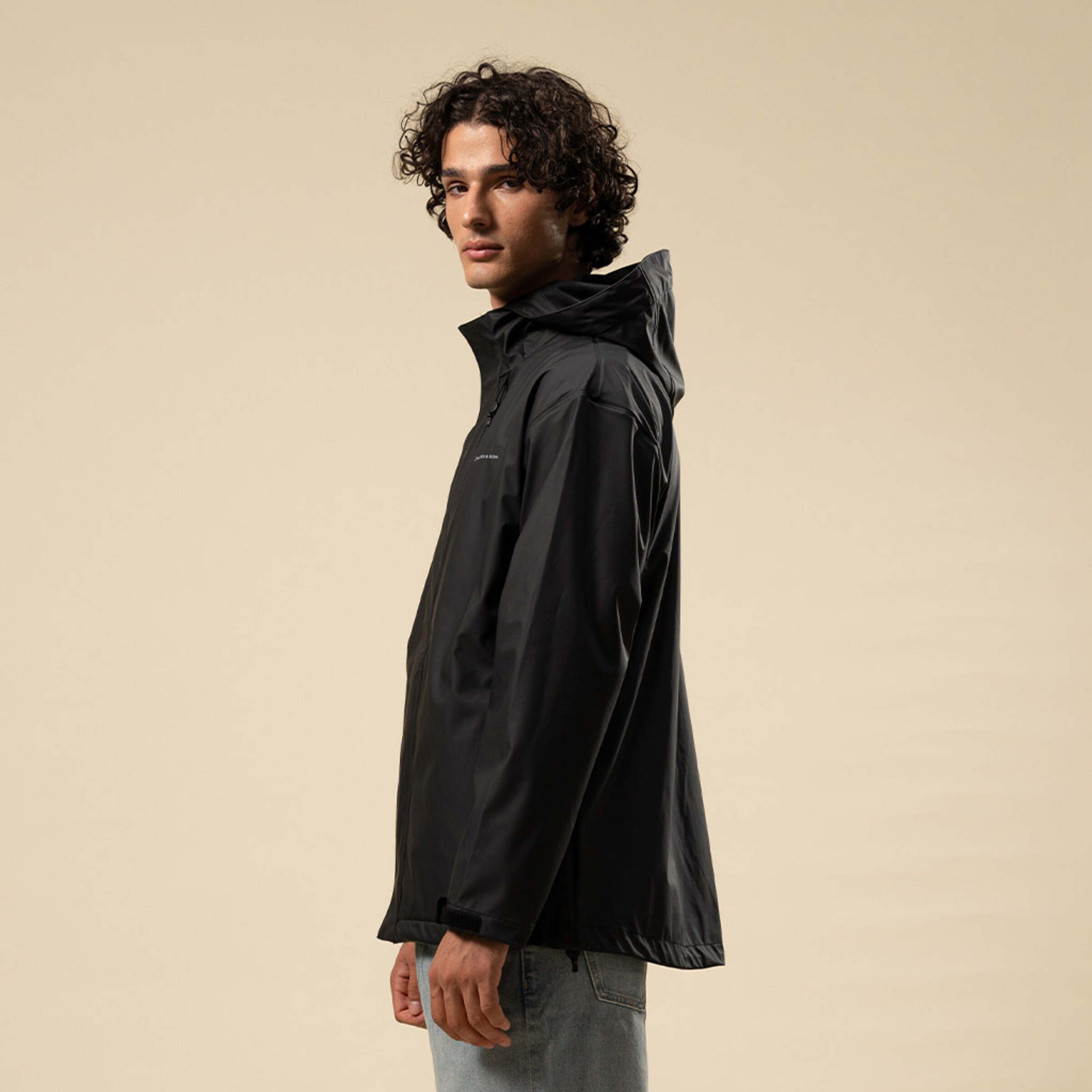 Everyday Rain Jacket Short Midnight Black