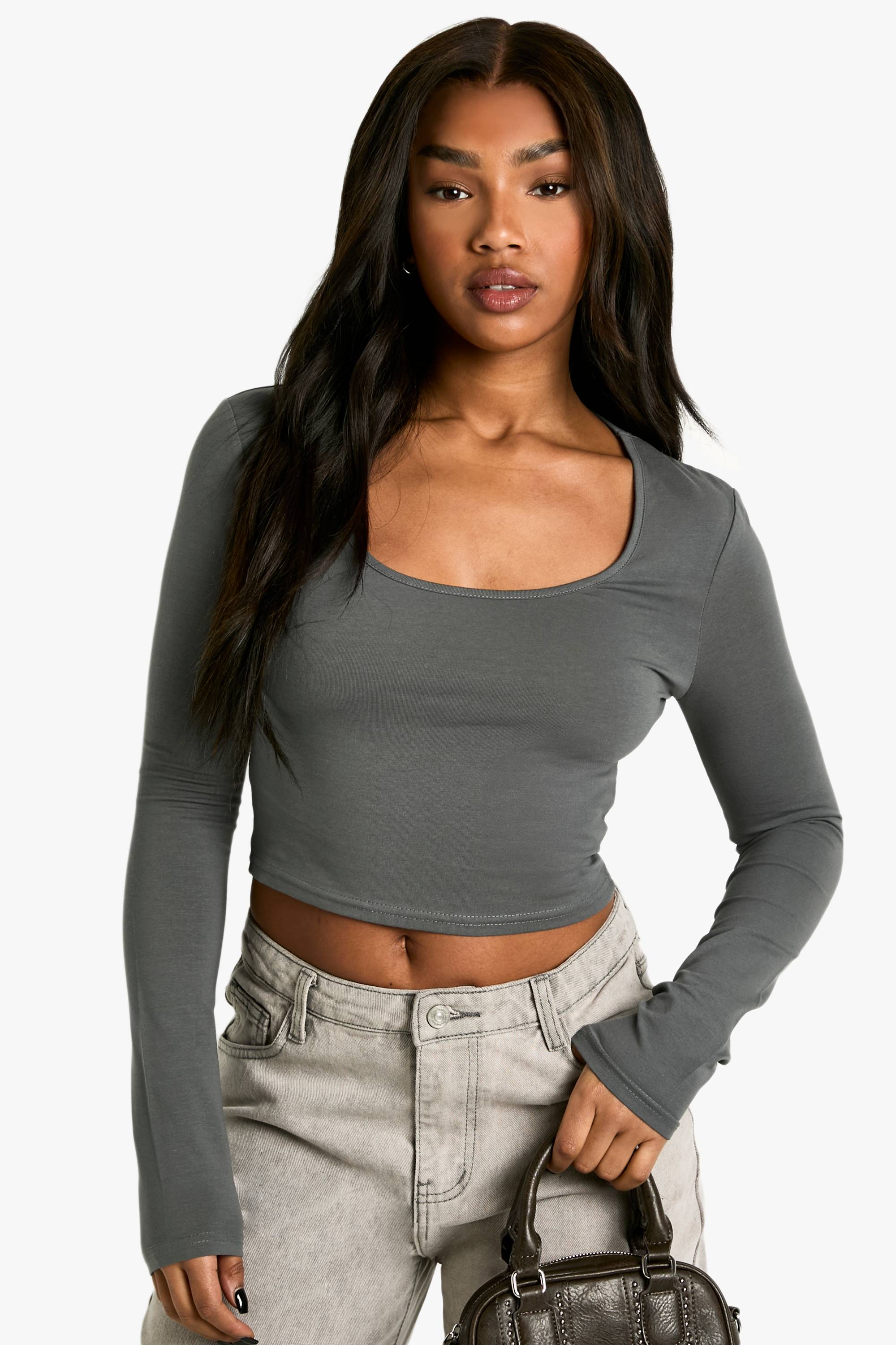 boohoo Boohoo Basics Haut à manches longues à encolure dégagée