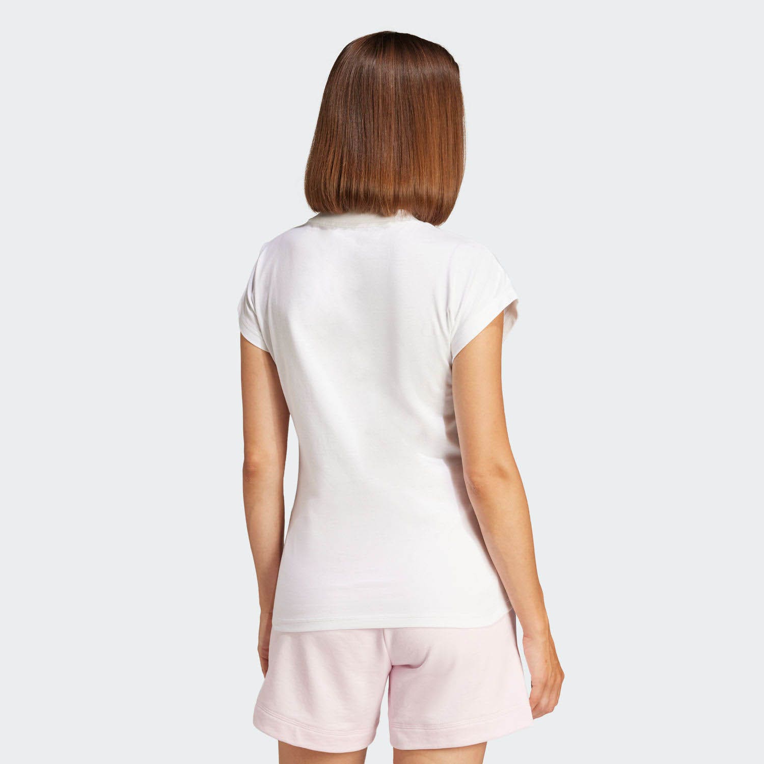 adidas  Essentials Linear Cotton T-shirt
