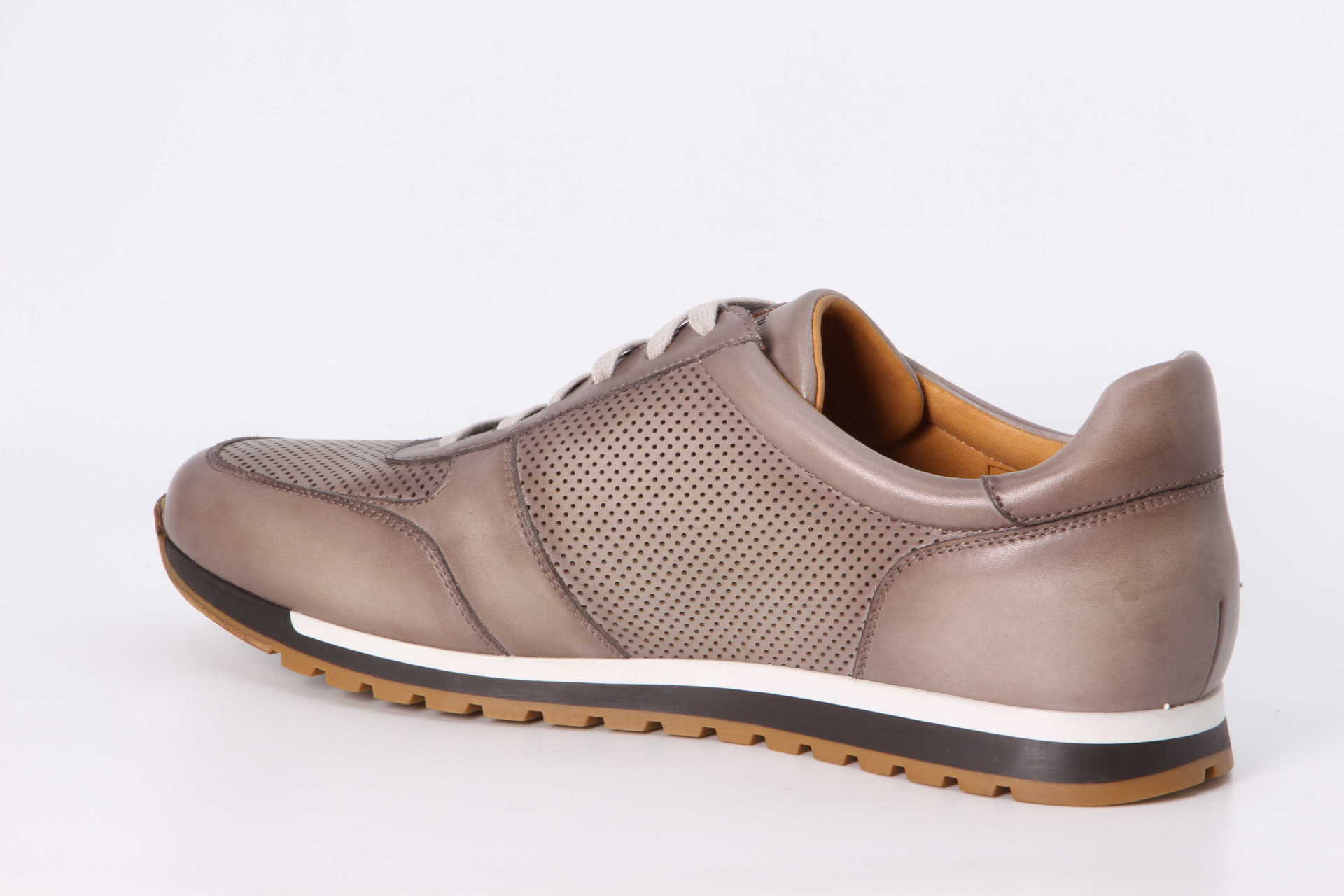 Magnanni Zubiri bone