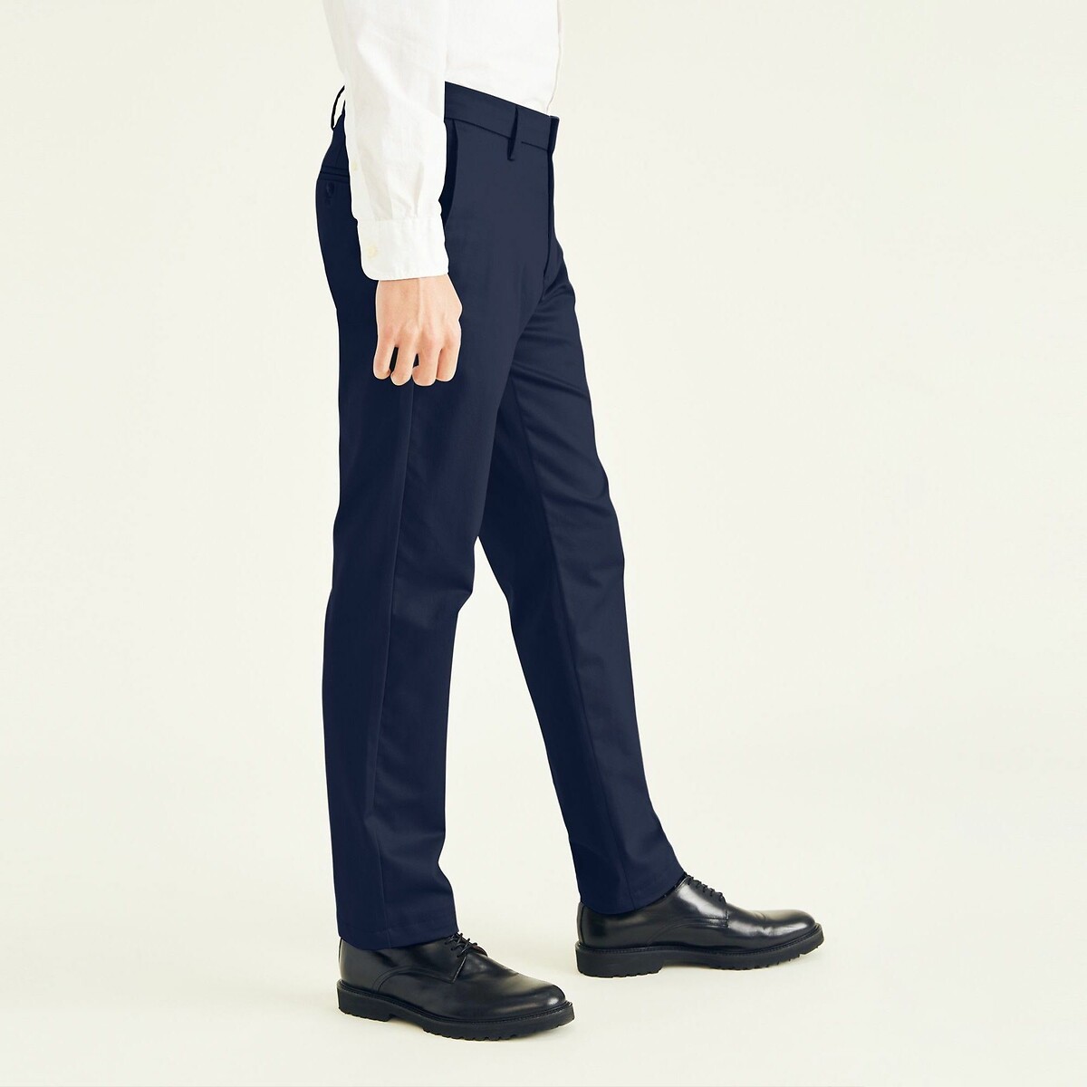 DOCKERS<br>Calça chino slim Signature Stain Defender