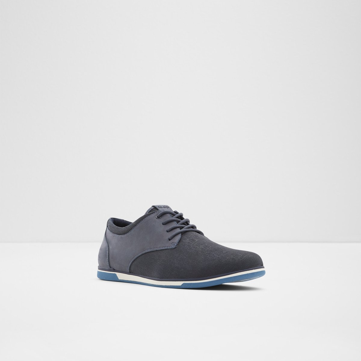 Heron Navy Men Oxfords & Lace-ups