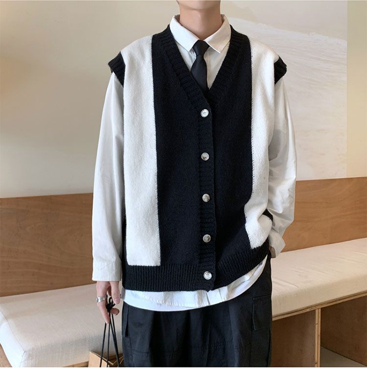 Whyessa - Tweekleurig vest met knoopjes