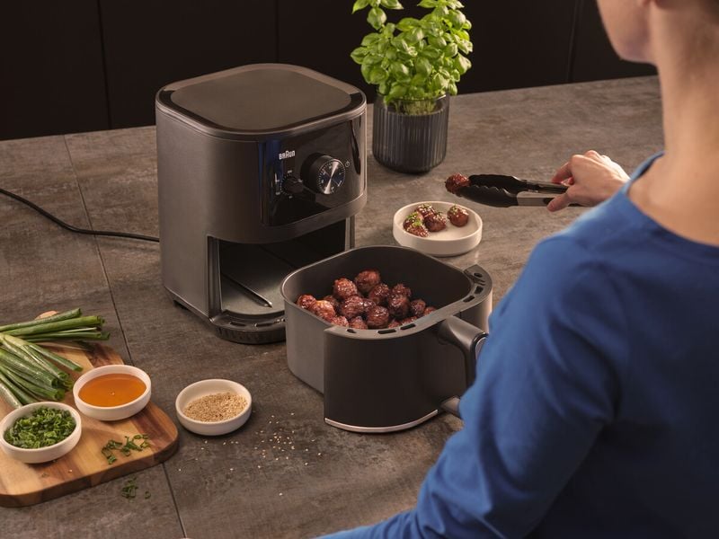 Braun Heissluft-Fritteuse MultiFry 3 HF3000 4.3 l Vielseitige Fritteuse mit Rapid Air Heisslufttechnologie