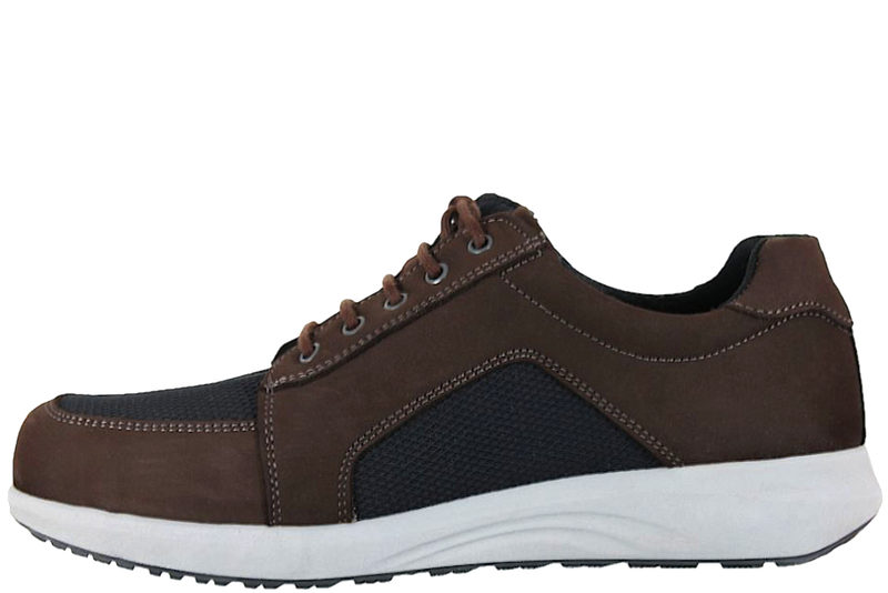 NEW FEET SNØRESKO I MØRKEBRUNT NUBUCK