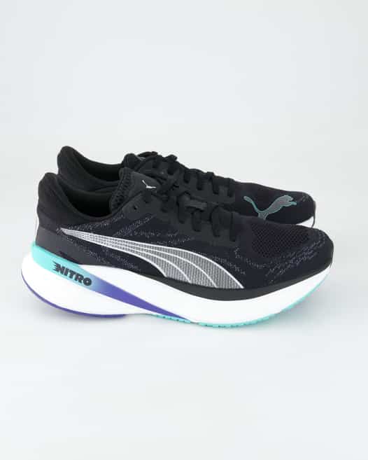 Puma Magnify NITRO 2 Sportschuhe in Schwarz