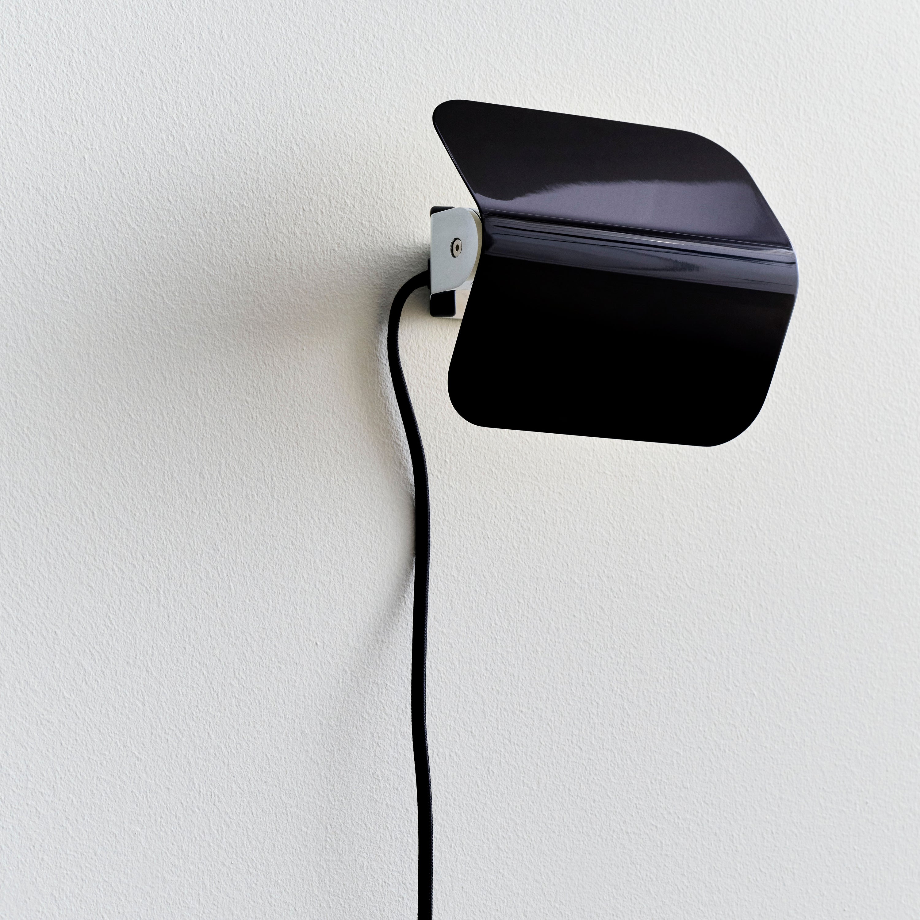 HAY Apex Wandlamp -  Iron Black