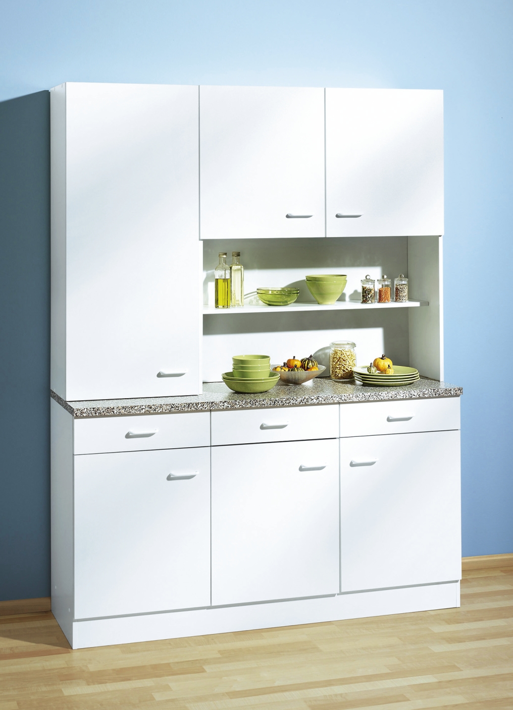 Buffetschrank mit melaminharzbeschichteter Oberfläche