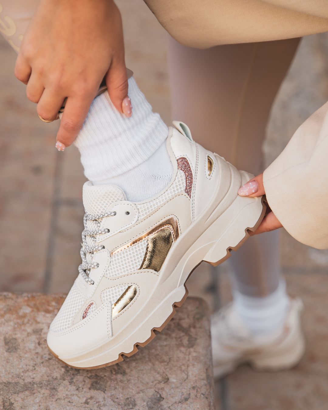 Basket femme dorée et beige à lacets sneakers - Bao