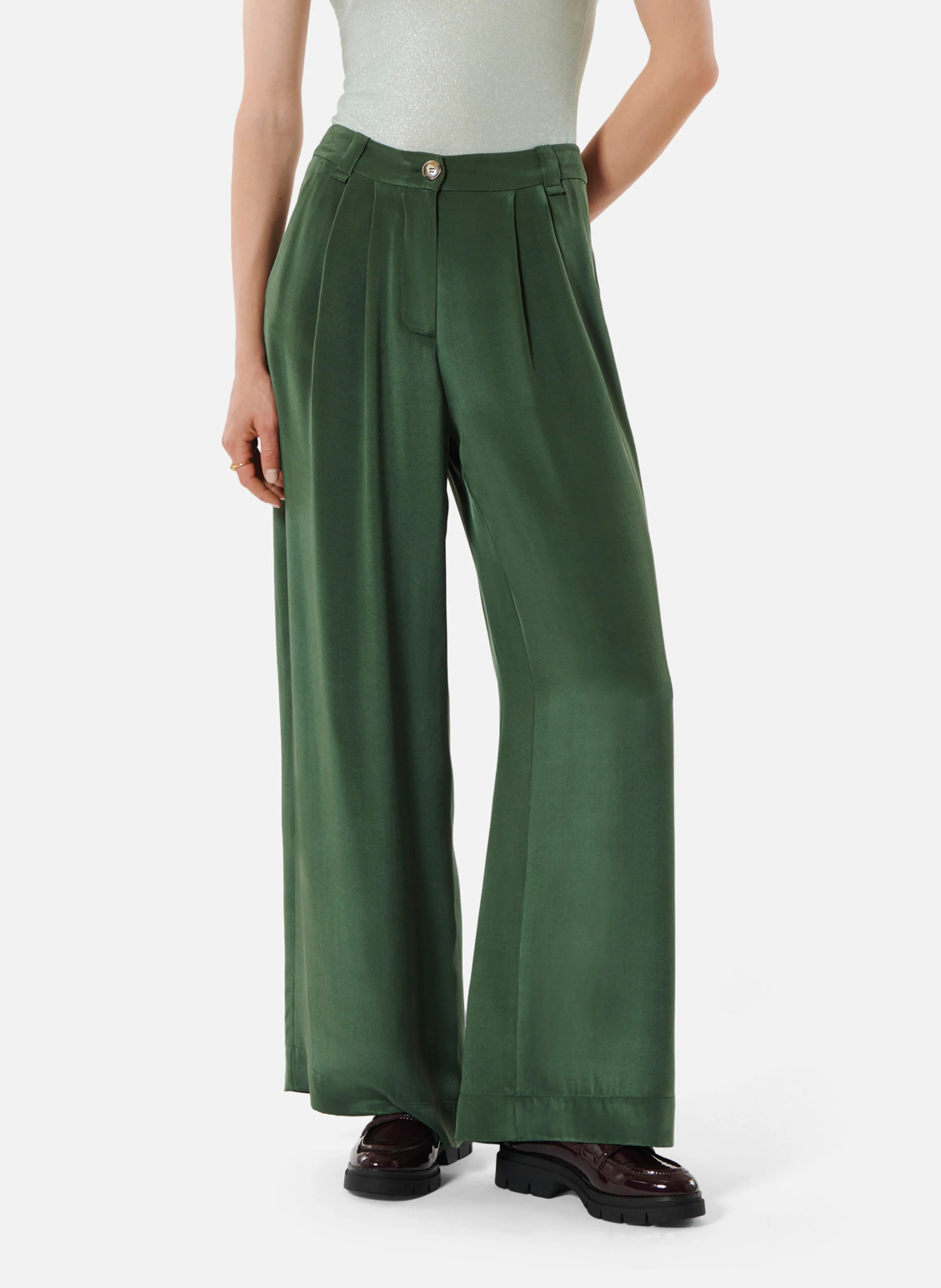 JONES - Pantalon large en soie mélangée | Vert