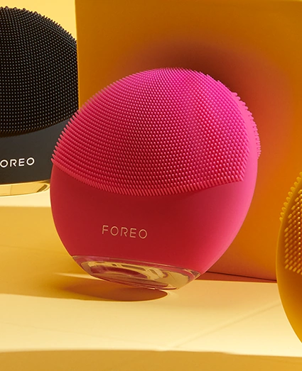 FOREO LUNA™ mini 3 – Compact Facial Cleansing
