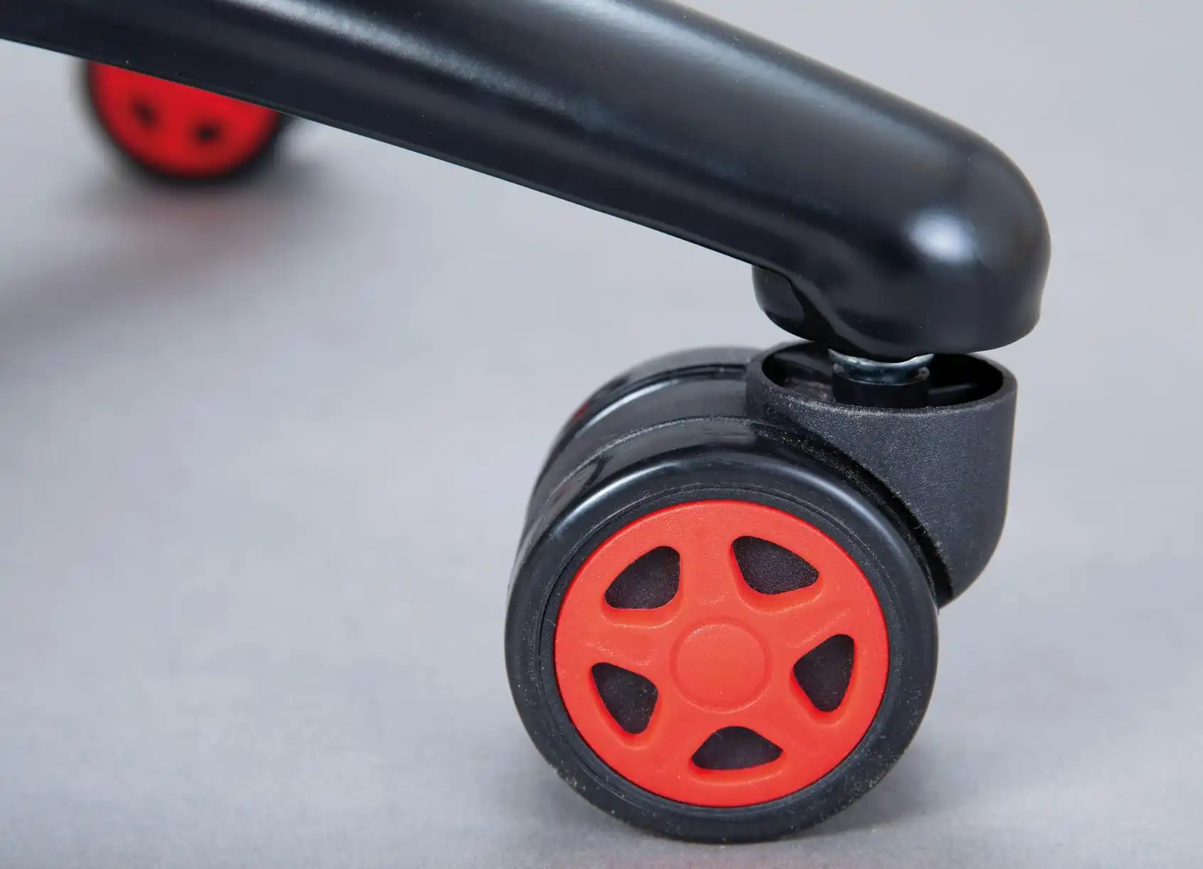 Drehstuhl  Rato Red