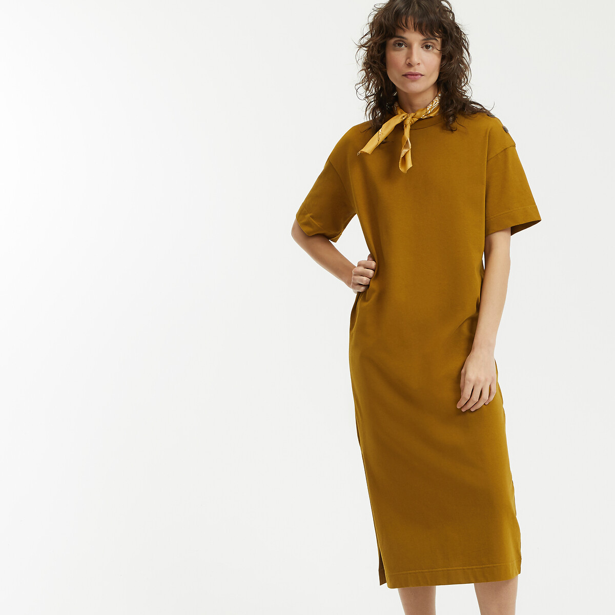 COLEÇÃO LA REDOUTE<br>Vestido longo em jérsei, fechamento com botão no ombro