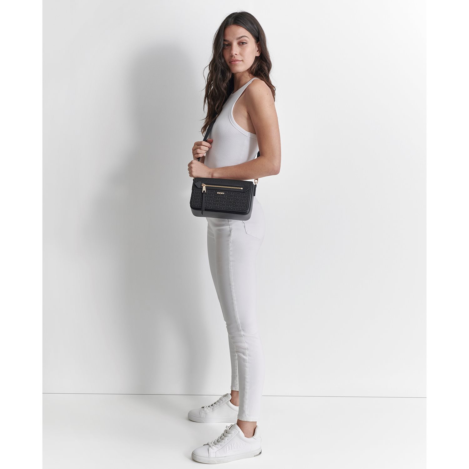 DKNY Bryant Ave Md Flap Cbody jet black/black