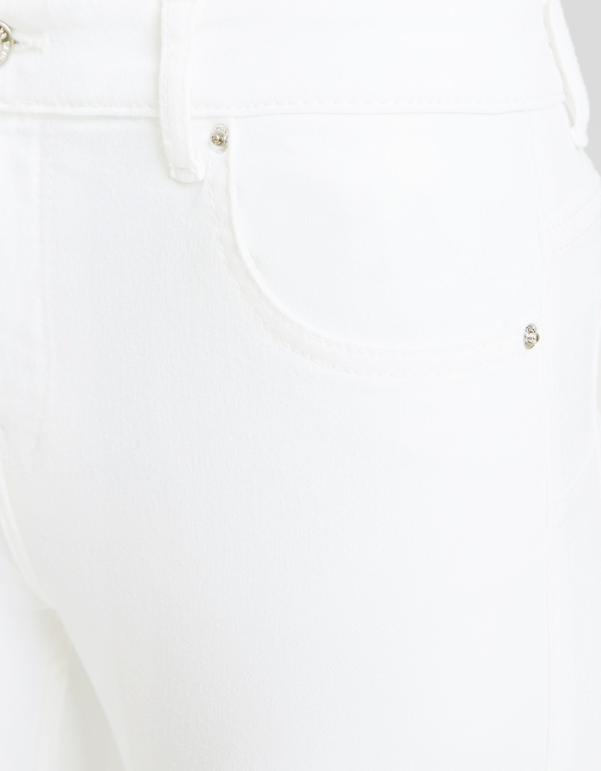 calça jeans skinny push-up