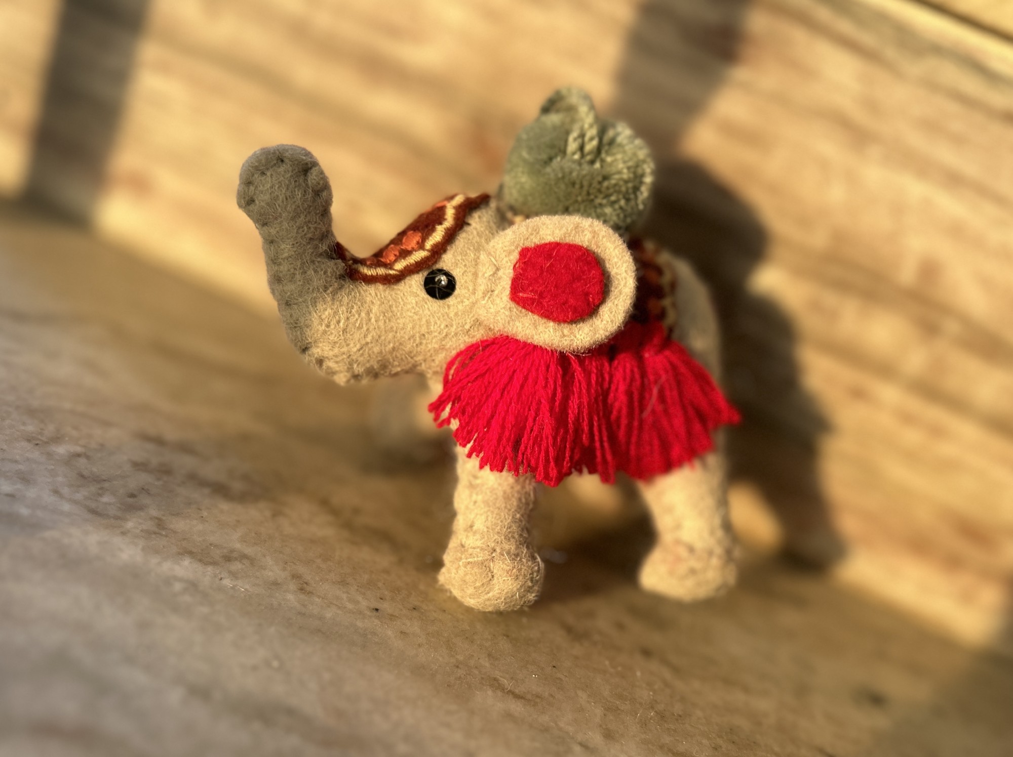 Filz-Anhänger 'Elefant' weiß, B 7,5 cm günstig bestellen
