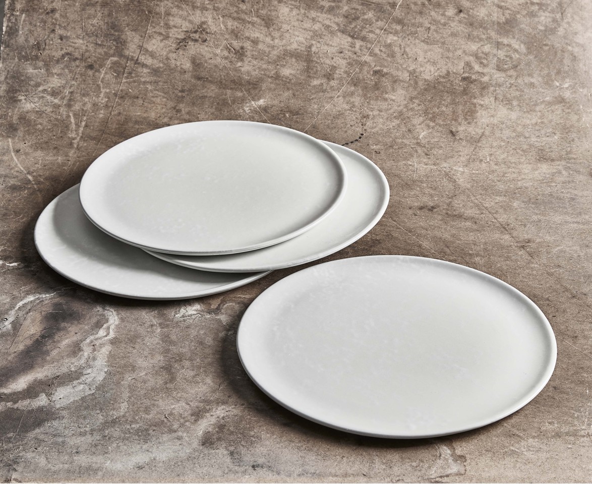 RAW - 4 stk - Middags tallerkener 28 cm - Arctic White