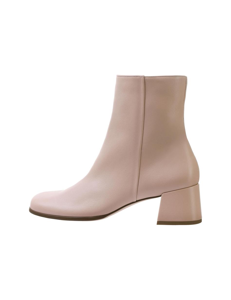 STIEFELETTEN LOU