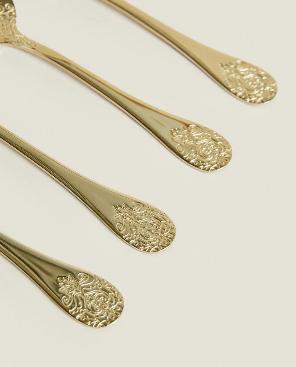 CAIXA COM 4 COLHERES DE CHÁ DECORATIVAS GRAVADAS