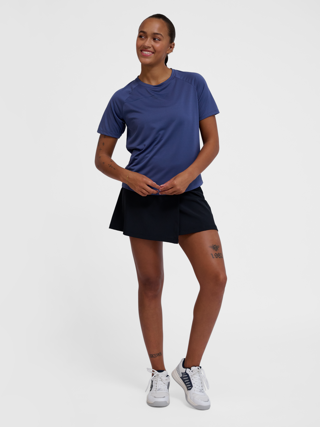 hmlCOURT LIGHT WEIGHT T-SHIRT W