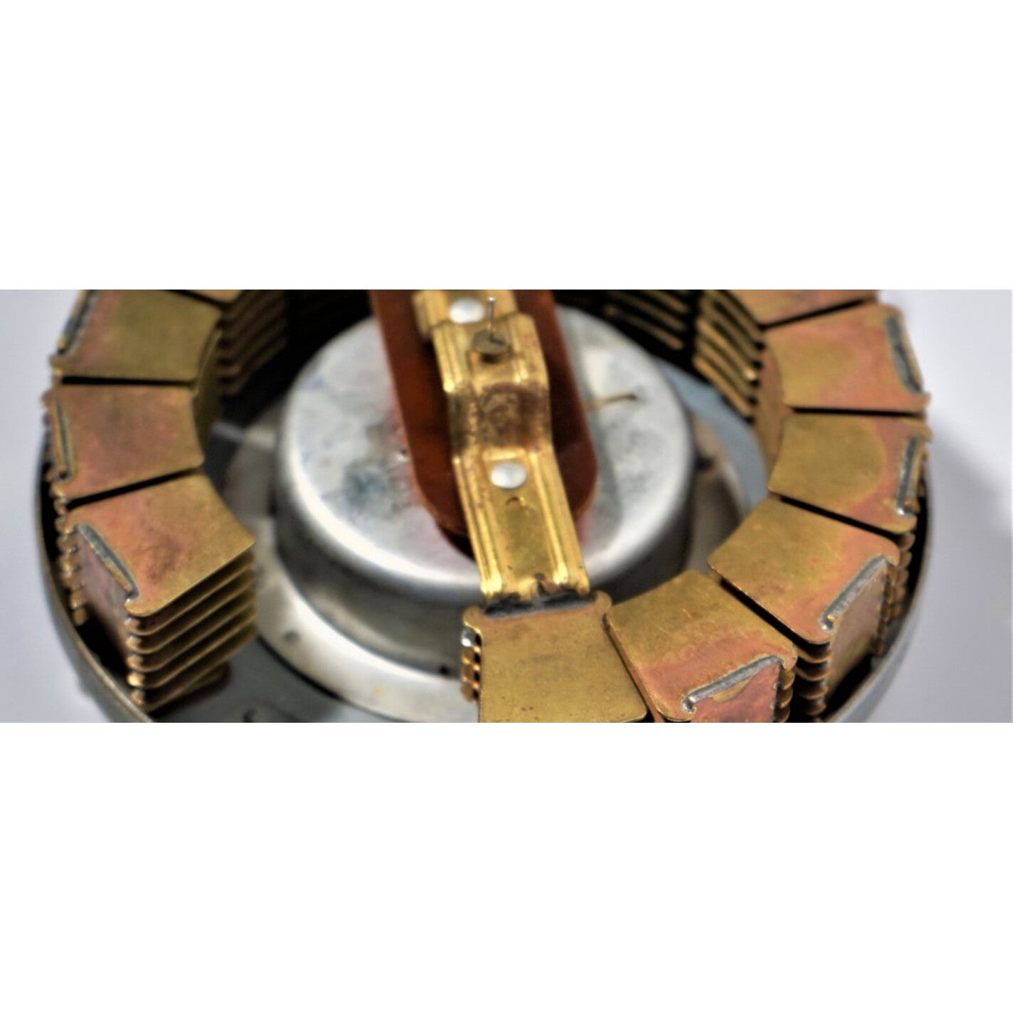 Martinic Scanner Vibrato (download)