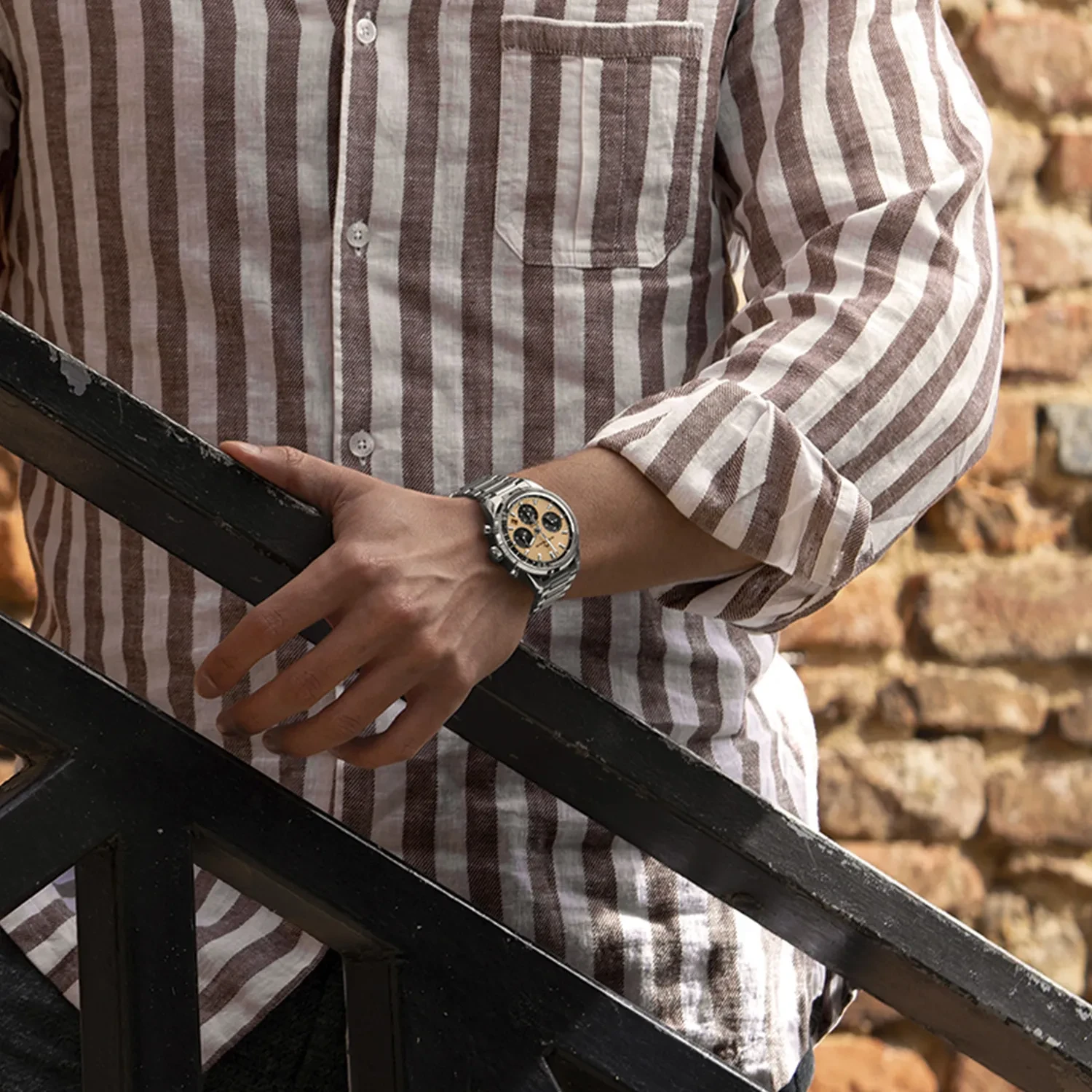NORQAIN Freedom 60 Chrono Limited Edition N2201S22LC/F221