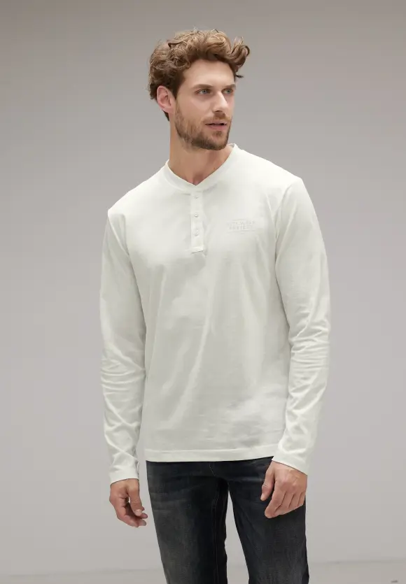 Henleyshirt mit Brustprint - broken white