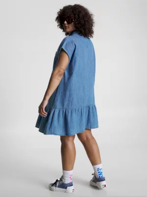 Vestido camisa jeans chambray com emblema Curve