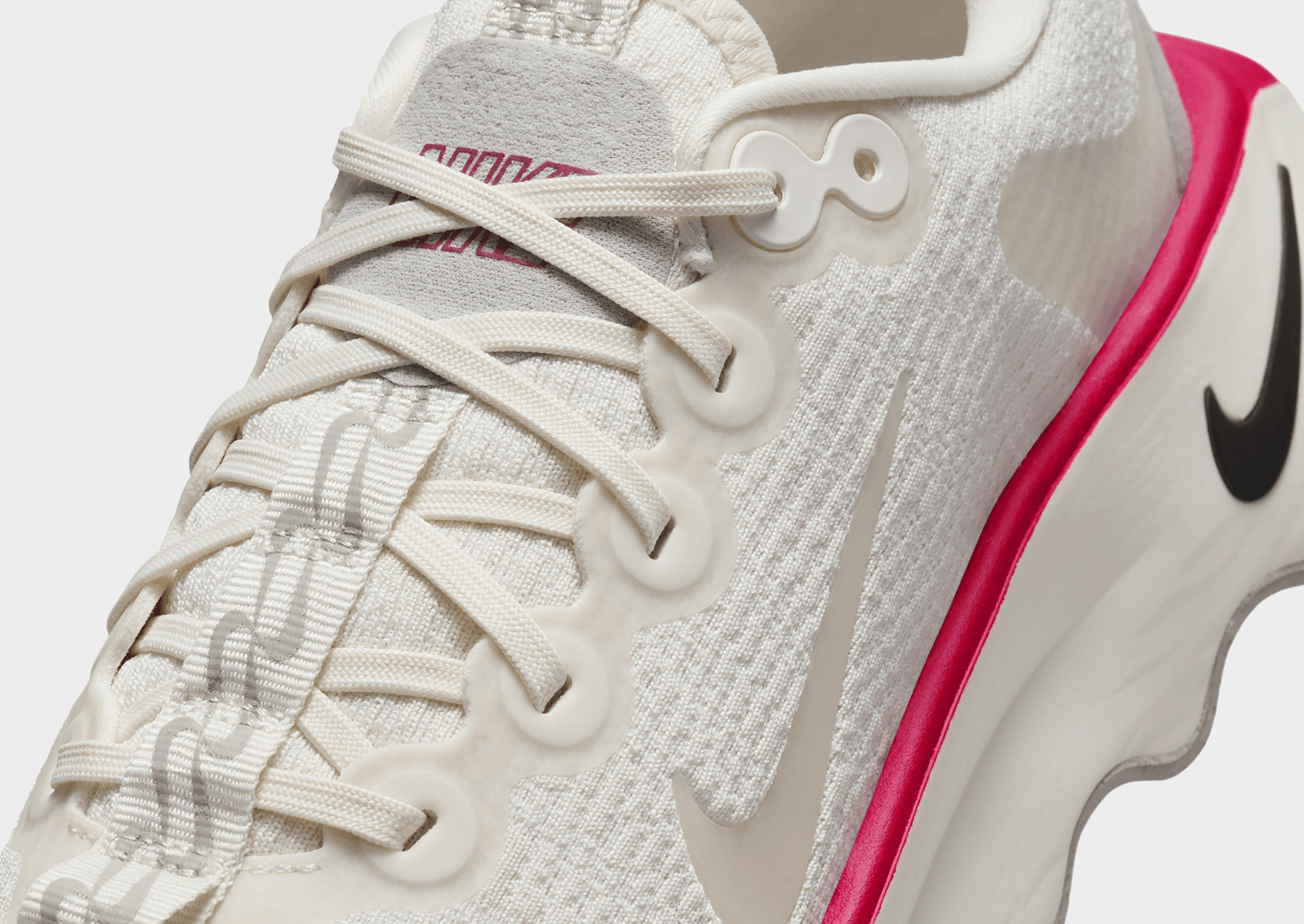 Nike Motiva Women's