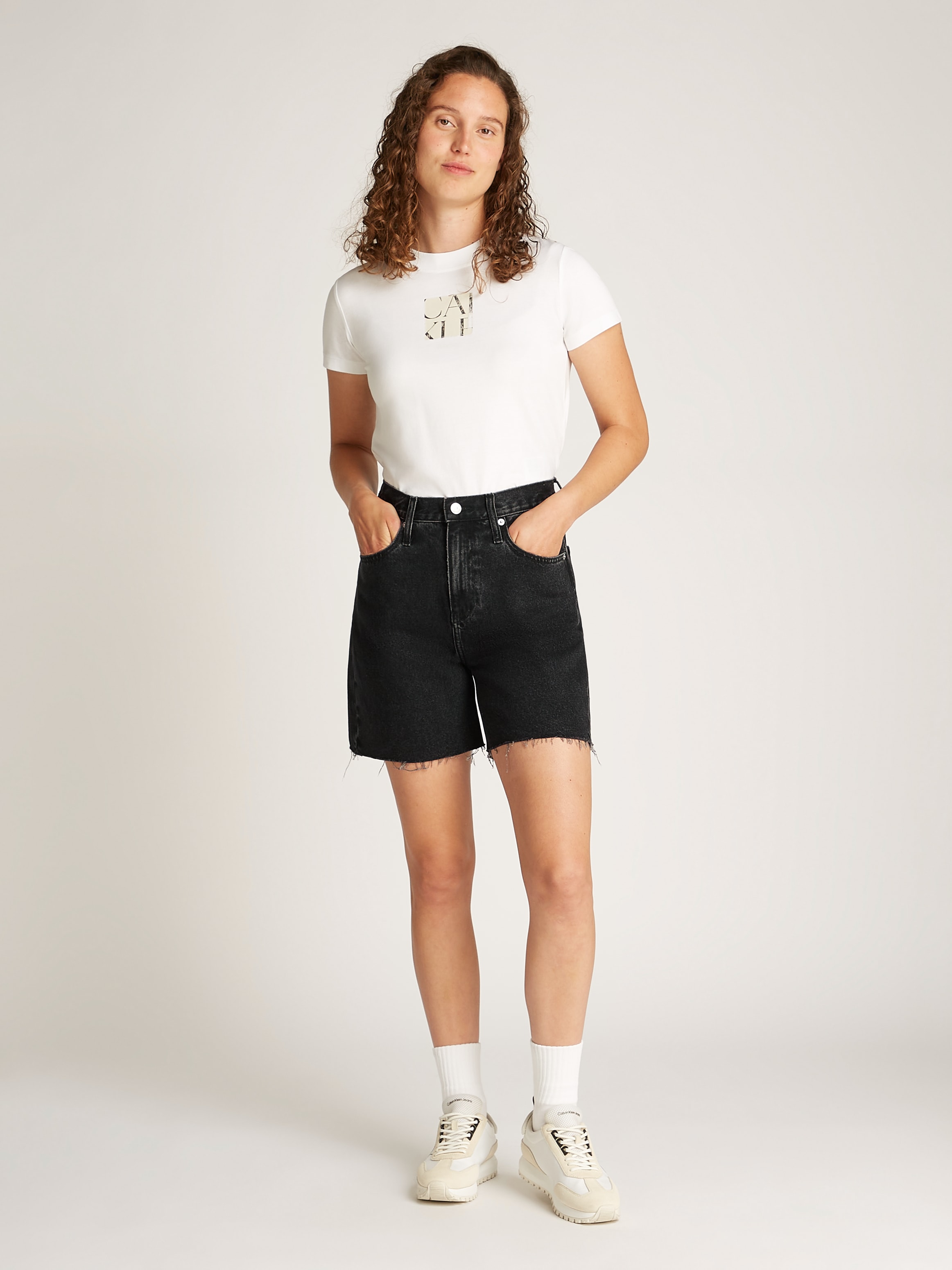 Calvin Klein Jeans Bermudas »BERMUDA SHORT«  mit Fransensaum