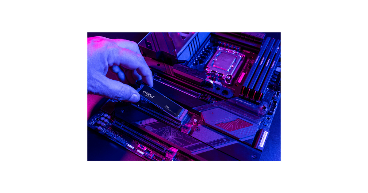 CrucialT705 4 TB SSD  (Zwart, PCIe 5.0 x4, NVMe 2.0, M.2 2280)