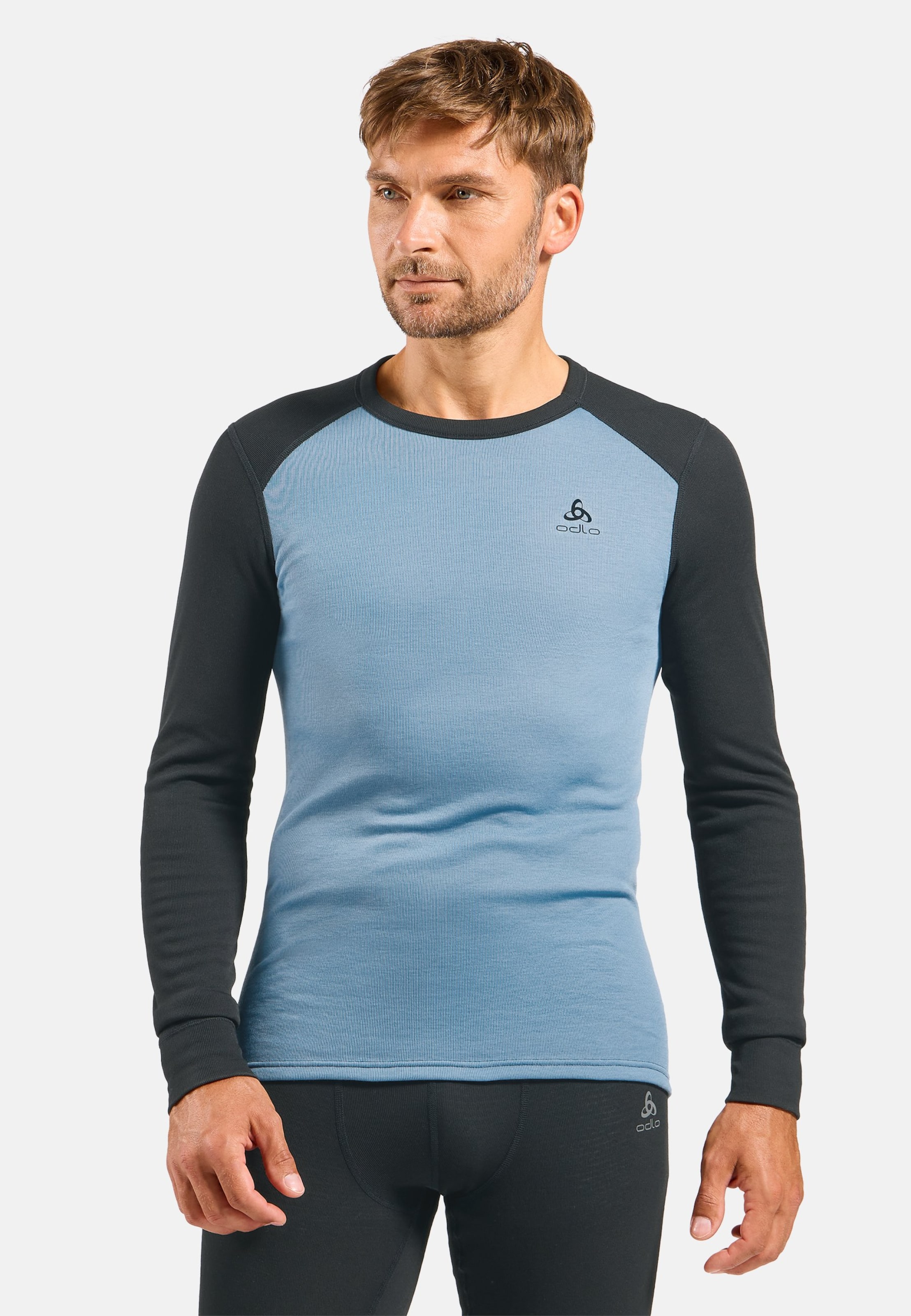 Active Warm Base layer Set in black - provincial blue