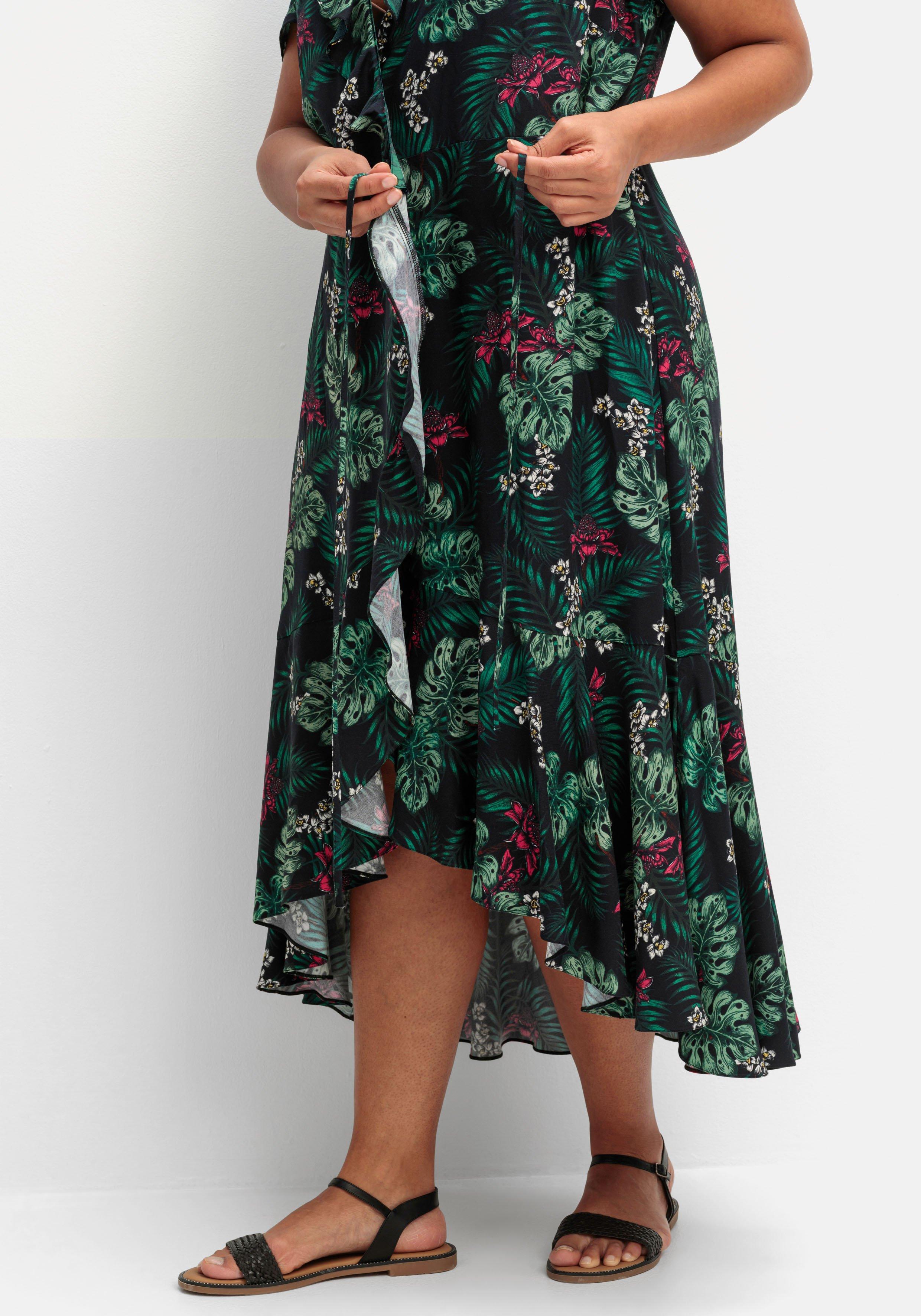 Wickelkleid mit Tropenprint und Volant