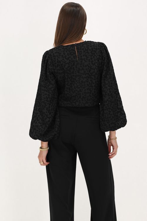 Zwarte chiffon top met pofmouwen