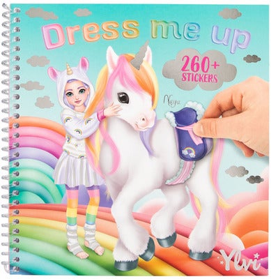 Ylvi & The Minimoomis Dress Me Up Klistremerkebok