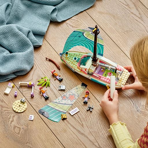 LEGO Friends Stephanies Sejleventyr- 41716