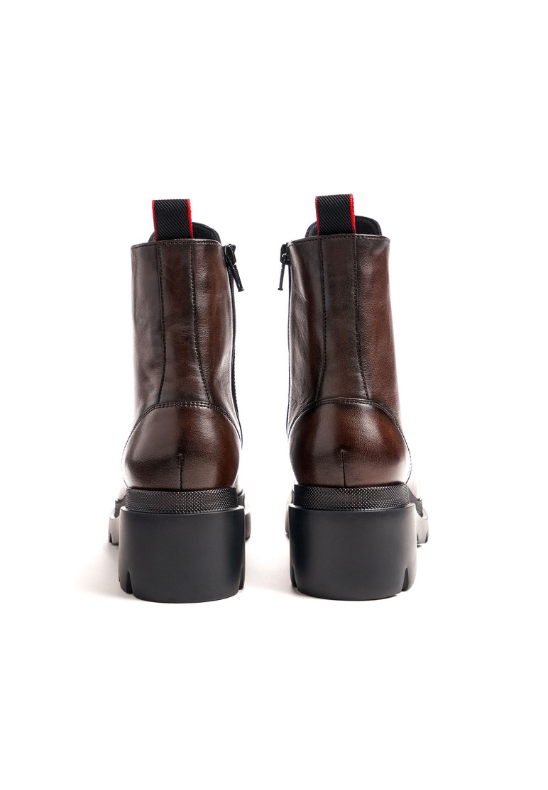 STIEFELETTE Braun