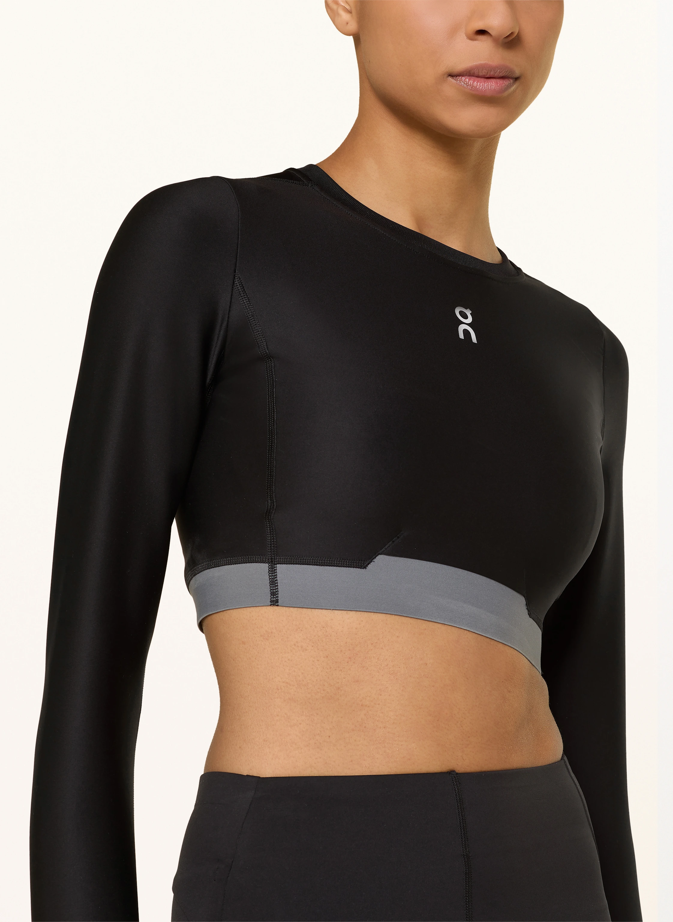On Cropped-Top TRAIN