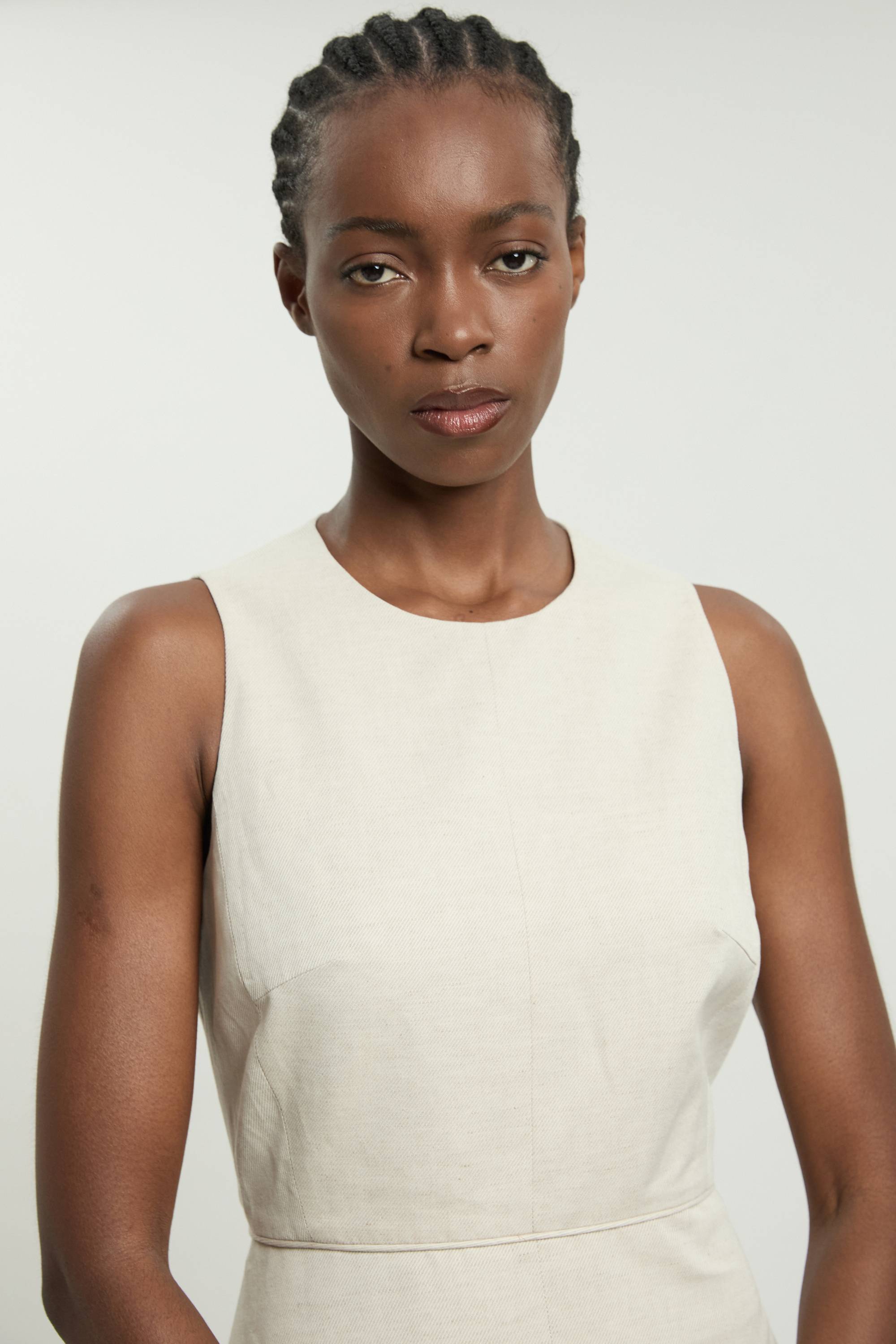 KarenMillen Robe Midi Ajustée En Lin Premium Petite Taille