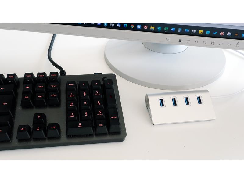 Exsys USB-Hub EX-1134-2 4-Port USB 3.0 HUB in einem elegantem Metall-Gehäuse