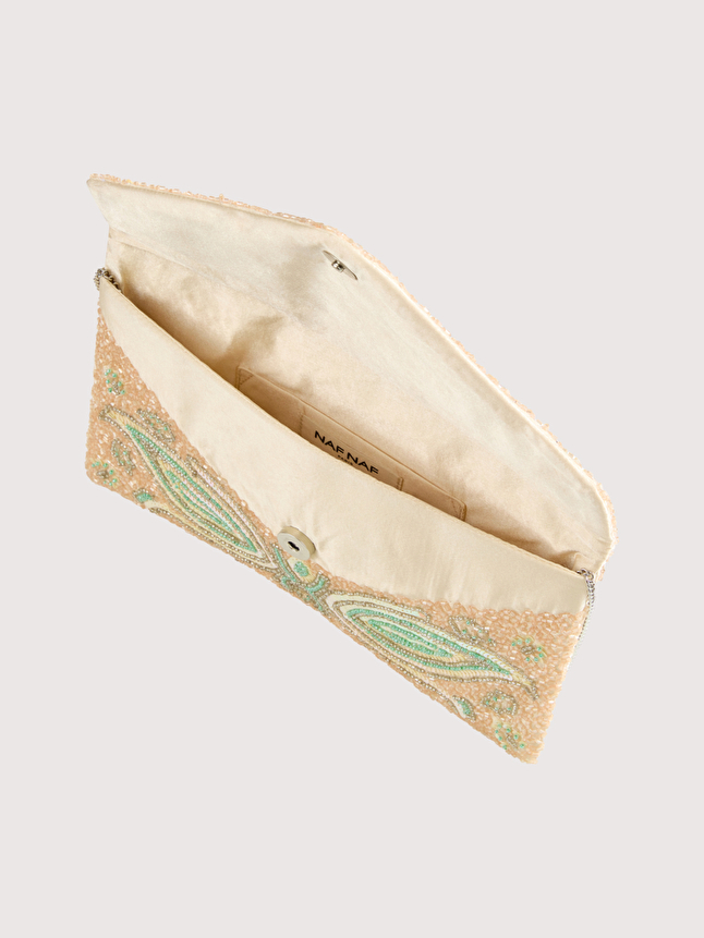 Pochette perlée