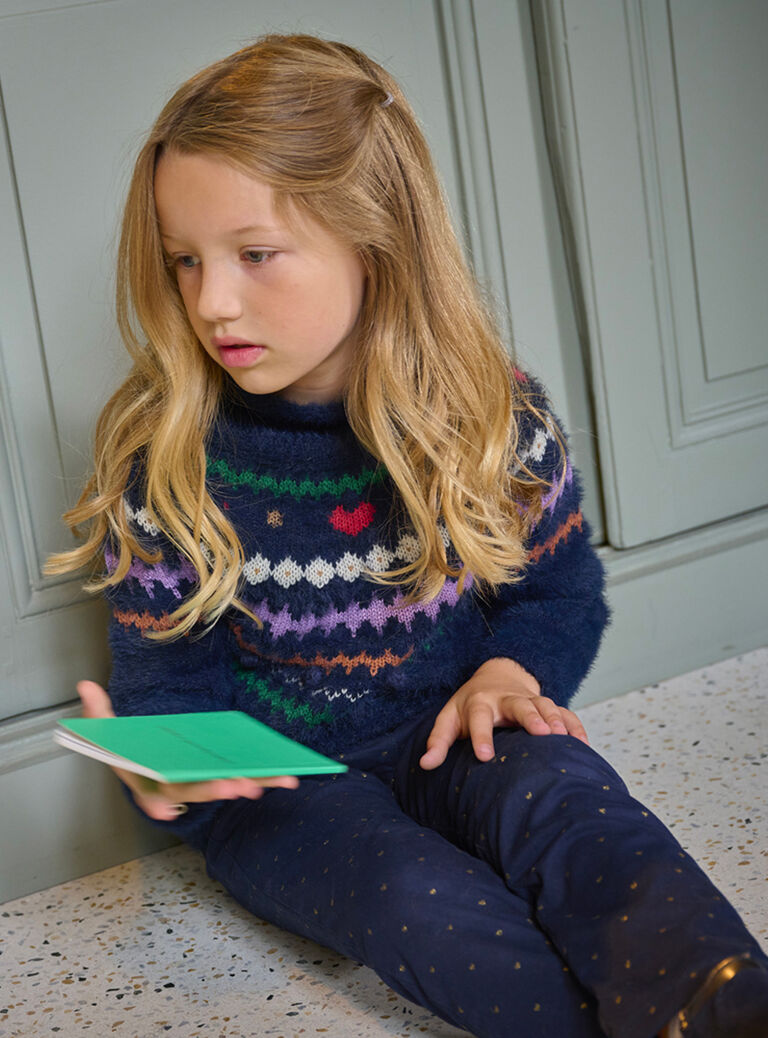 Pull noirine à motifs jacquard pour fille