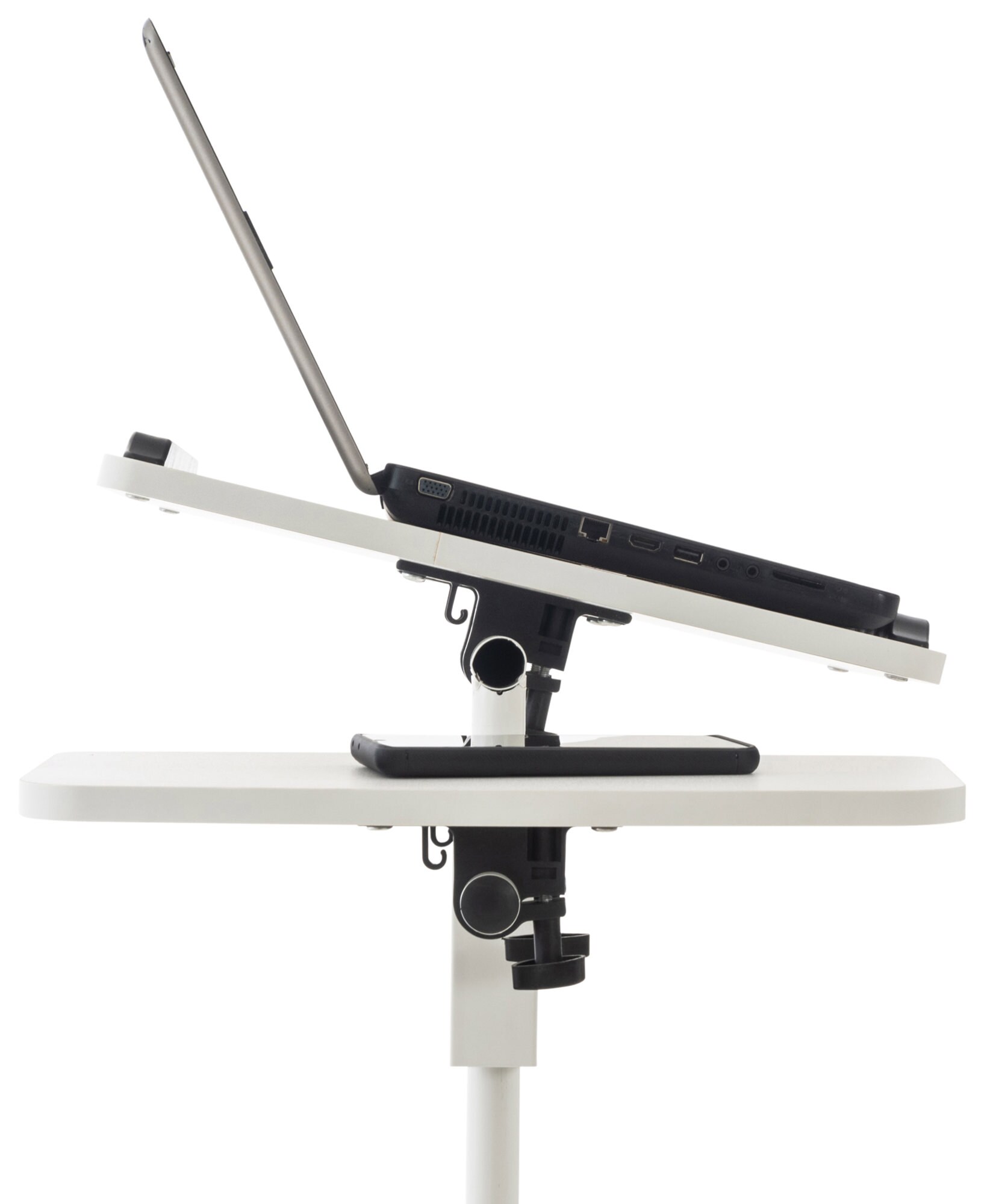 CLP Beistelltisch Liva I Neigbarer Betttisch Aus Metall I Laptoptisch Im Industrial Look