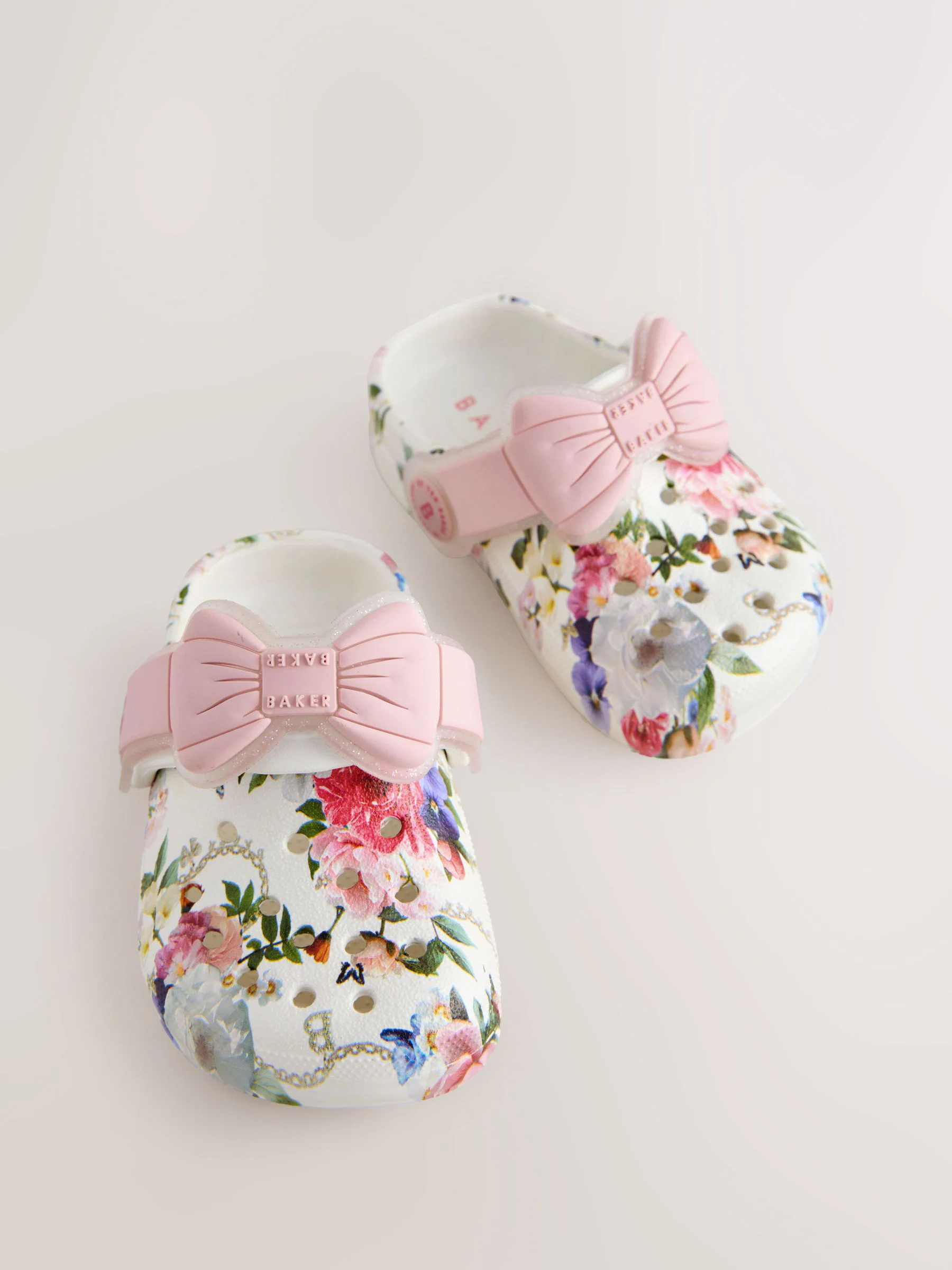 Bloemenmotief - Baker by Ted Baker Baby Girls Clog Sandals With Bow