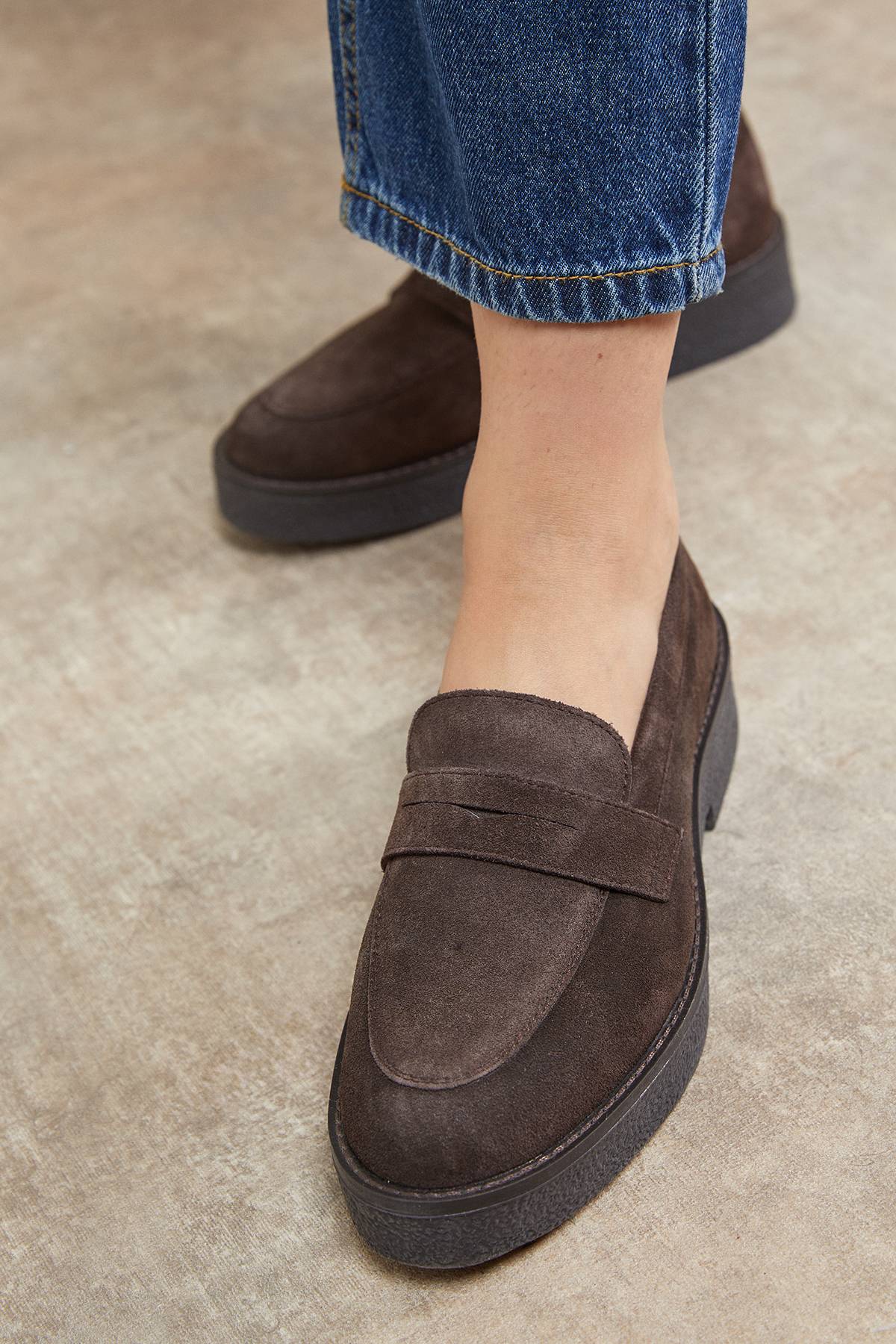 Oasis Mocassins Penny Décontractés à Semelle Épaisse en Daim Beurre
