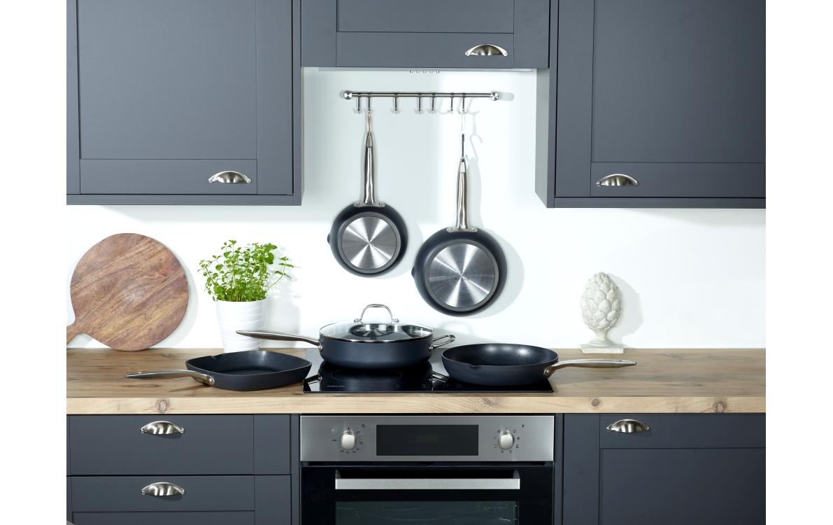 Bratpfanne Cook Antihaft mit Glasdeckel 28 cm<br>PFOA-freie Bratpfanne mit Glasdeckel