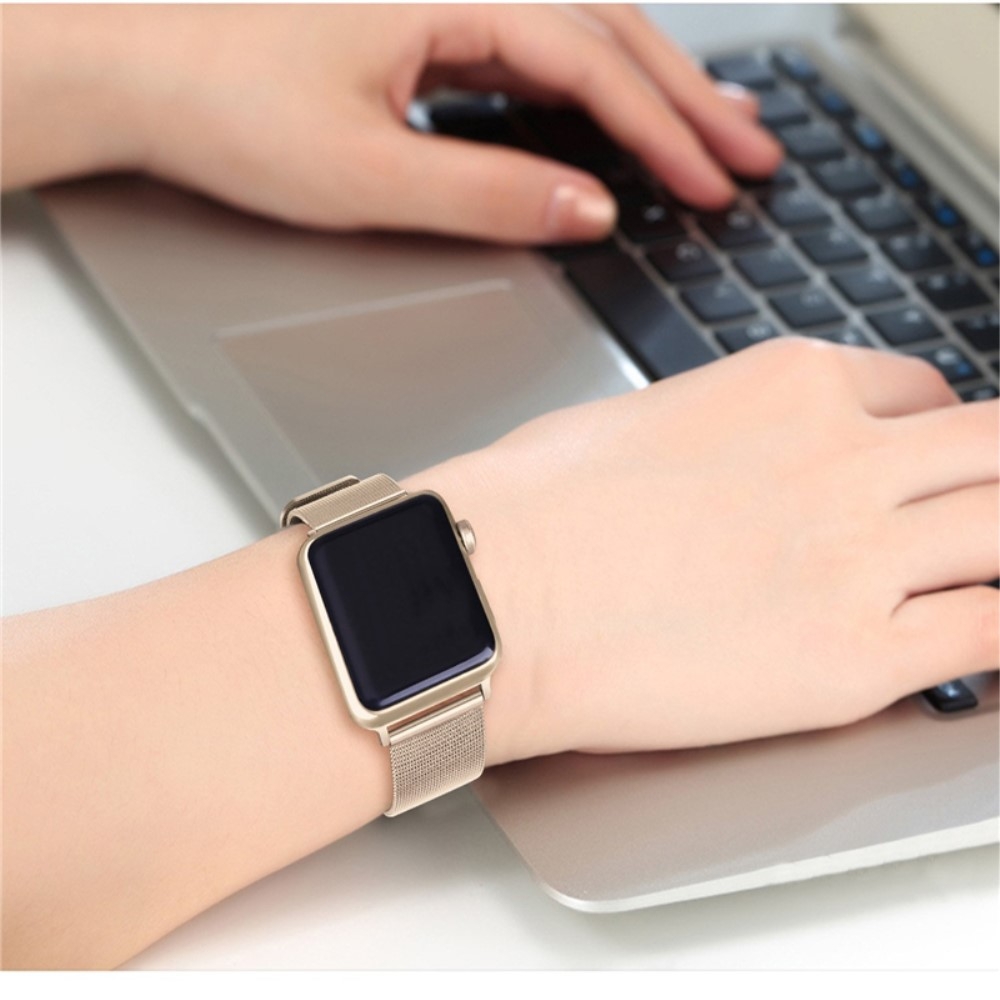 Apple Watch (42/41/40/38 mm) Edelstahl Ersatz Armband Milanaise mit Dornschliesse - Champagner Gold