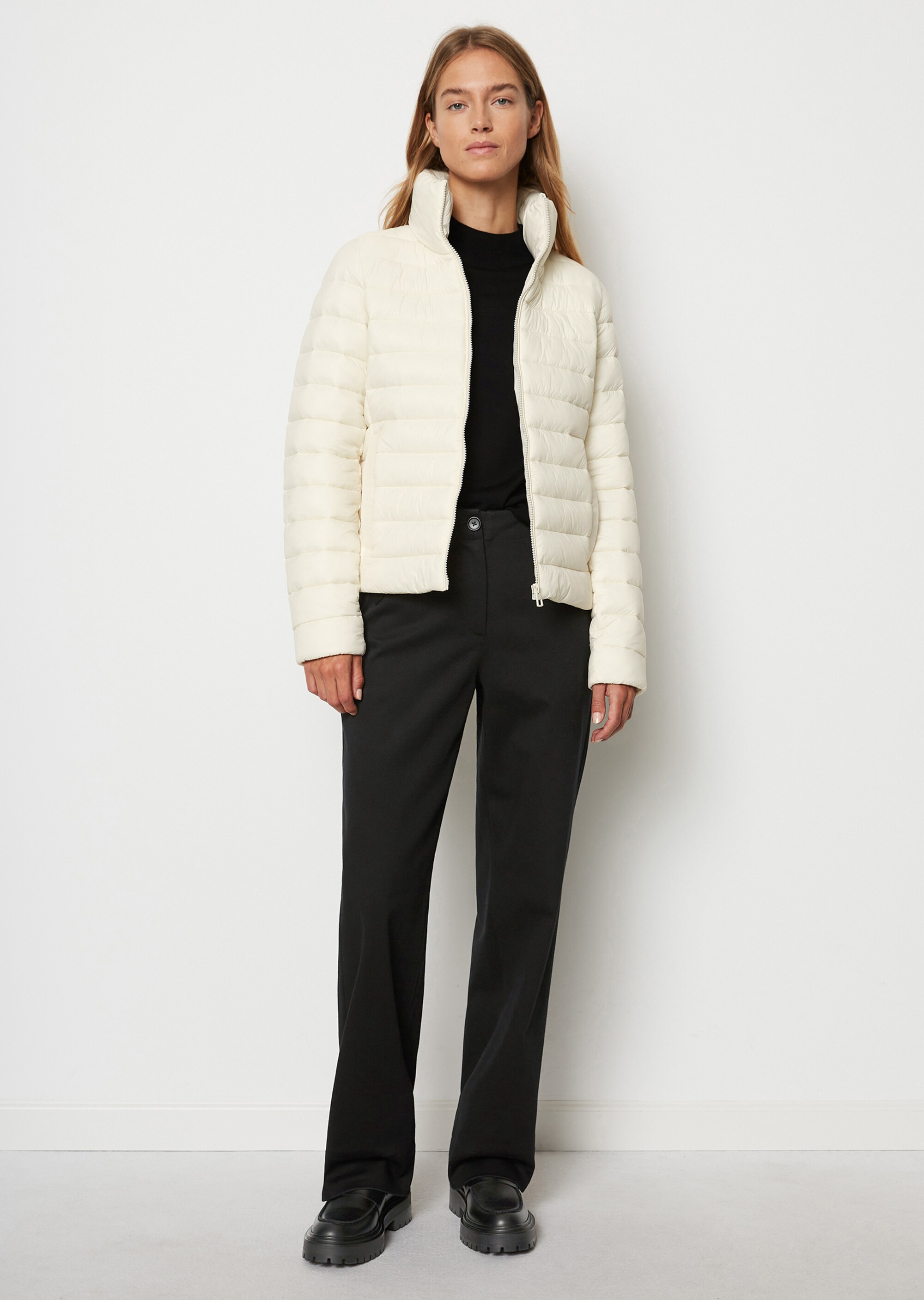 Steppjacke fittedmit wasserabweisender Oberfläche