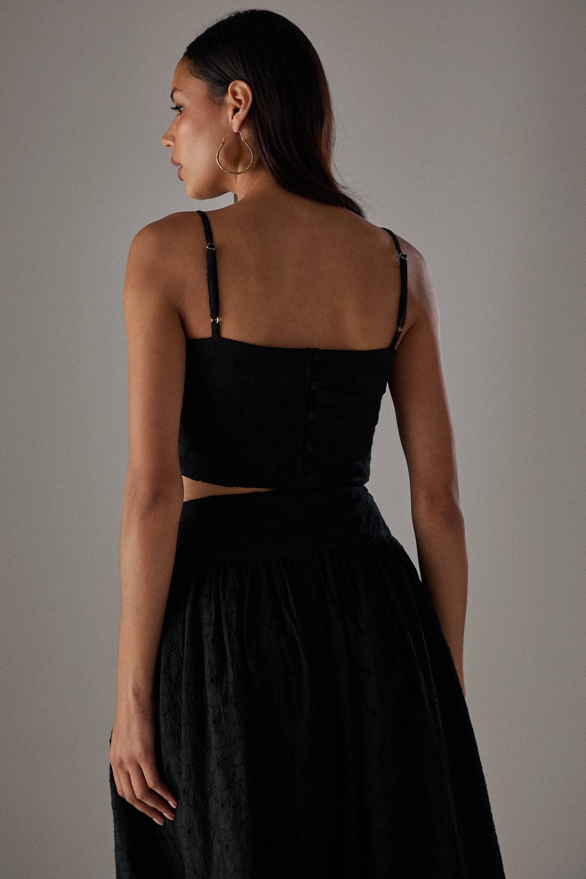 Warehouse HCD Broderie Crop Top Brassière à Bretelles
