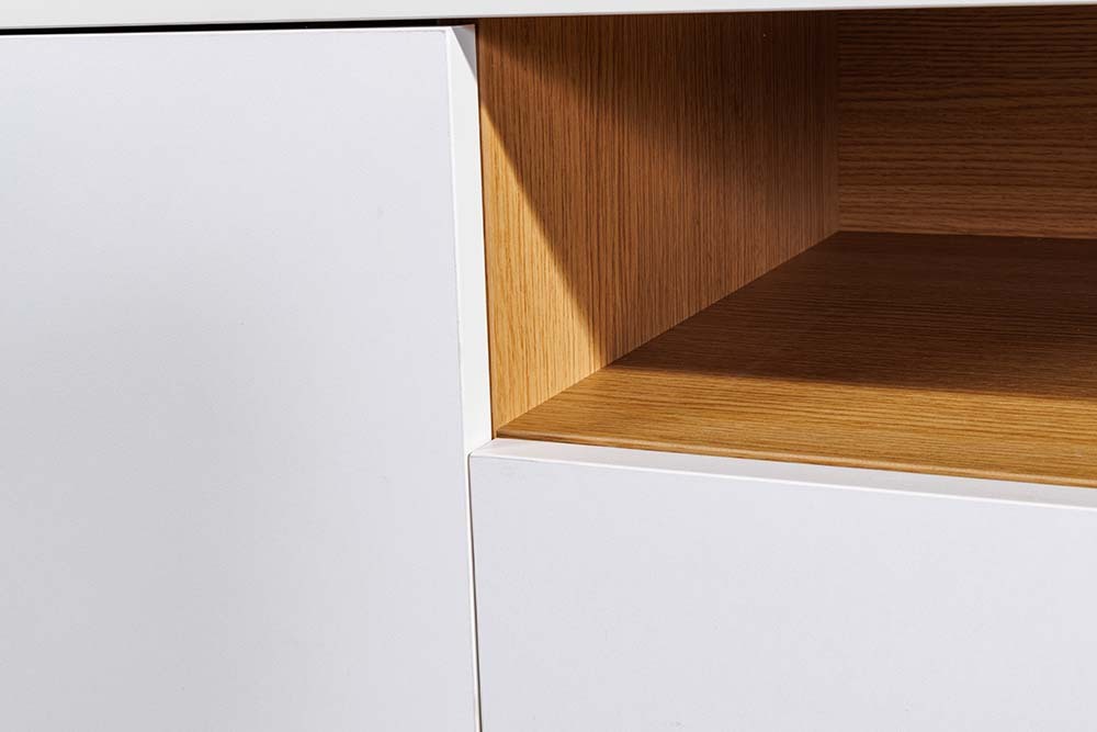 Hängendes TV-Board LOFT 200cm weiß natur sieben Fächer mit Schublade